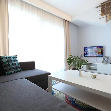 Truemar & Aparthotel 5*