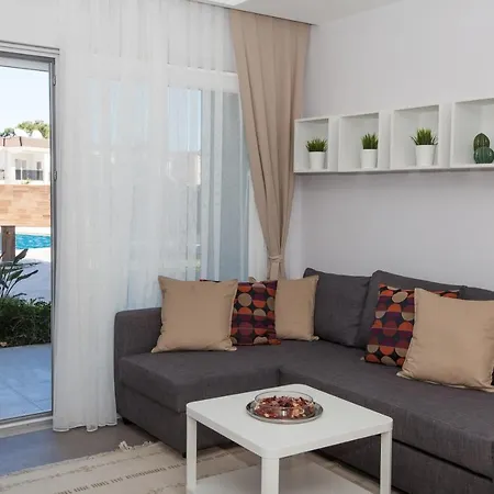 Truemar & Aparthotel