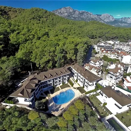 Truemar & Aparthotel 5*